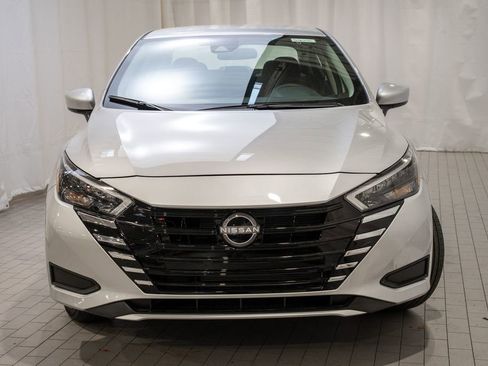 New 2025 Nissan Versa SV w/ Trunk Package image 2