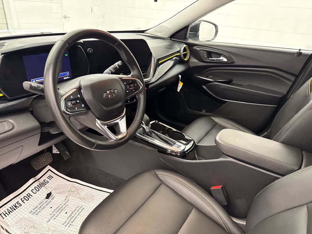 Used 2024 Chevrolet Trax ACTIV w/ Sunroof Package FWD image 10
