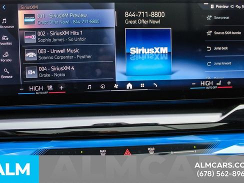 Used 2025 BMW i5 eDrive40i w/ M Sport Package RWD image 34