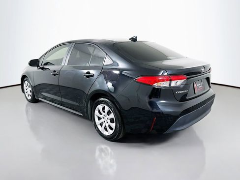 Used 2023 Toyota Corolla LE image 7