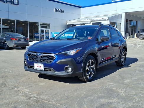 Used 2024 Subaru Crosstrek 2.0i Premium image 1