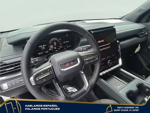 New 2026 GMC Acadia AT4 w/ Luxury Package AWD/4WD image 15