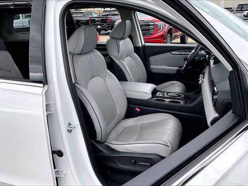 Used 2023 Honda Pilot Elite image 7