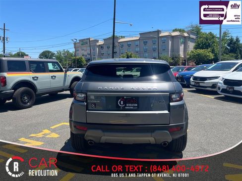 Used 2019 Land Rover Range Rover Evoque SE Premium AWD/4WD image 7