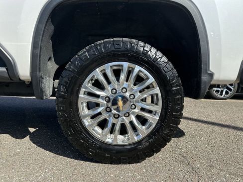 Used 2023 Chevrolet Silverado 2500 High Country w/ Technology Package image 33