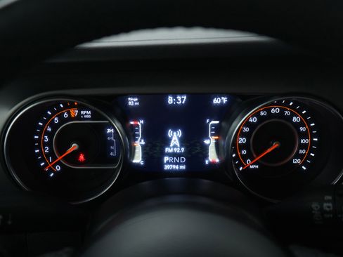 Used 2022 Jeep Wrangler Sport S image 21