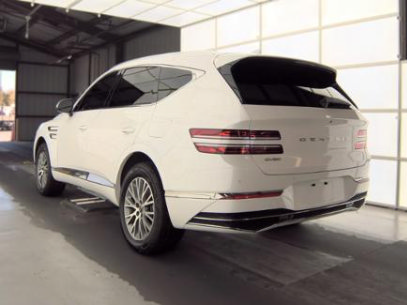Used 2025 Genesis GV80 2.5T AWD/4WD image 8