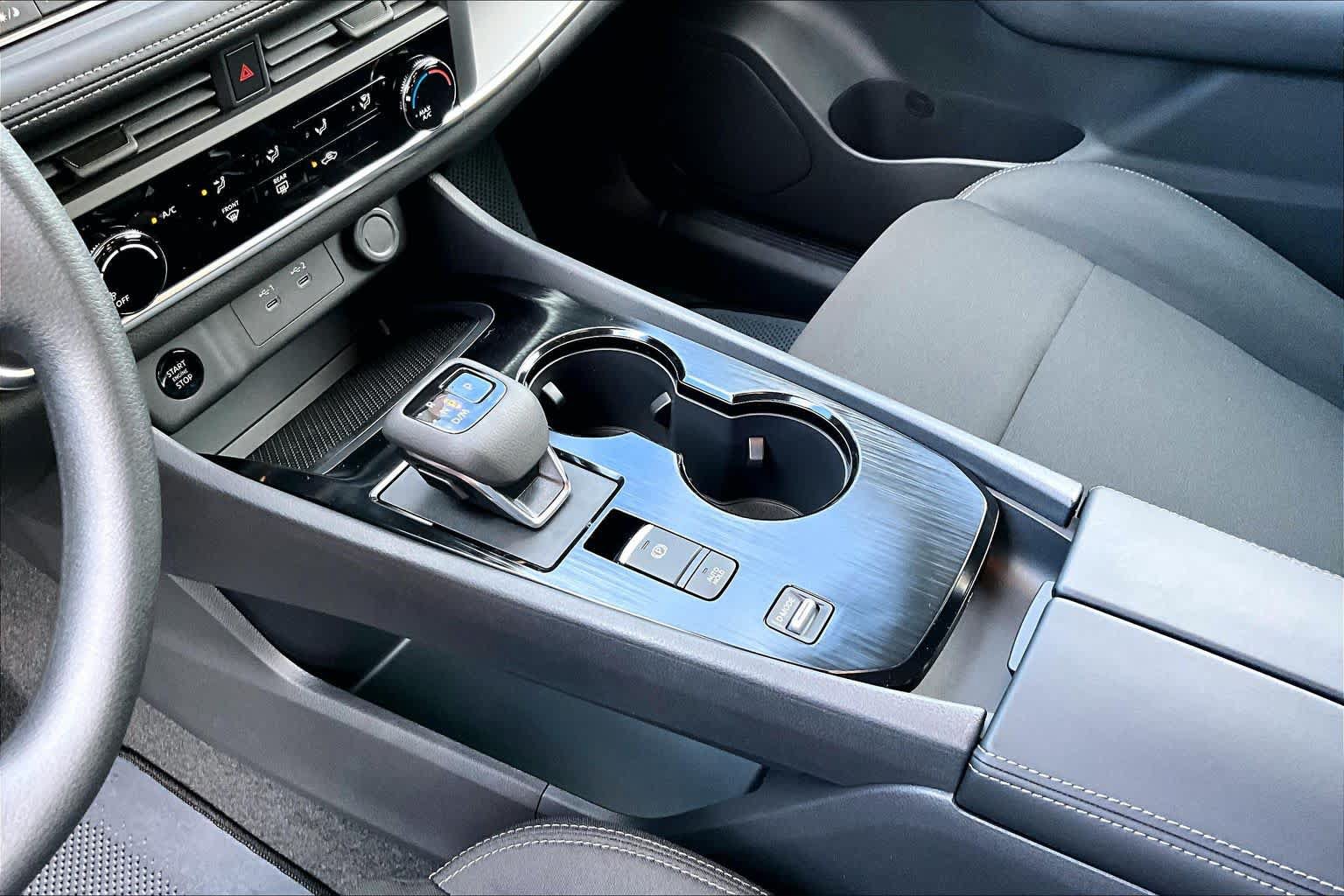 New 2027 Nissan Rogue S FWD image 7