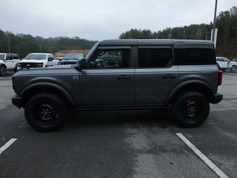 New 2026 Ford Bronco Big Bend w/ Black Diamond Package AWD/4WD image 6