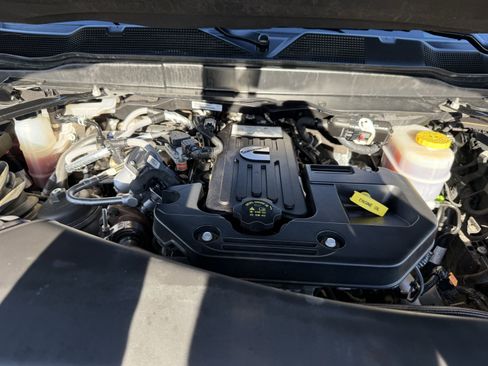 Used 2025 RAM 2500 Lone Star image 31