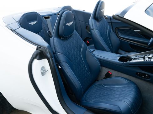 Used 2025 Aston Martin DB12 Convertible RWD image 36