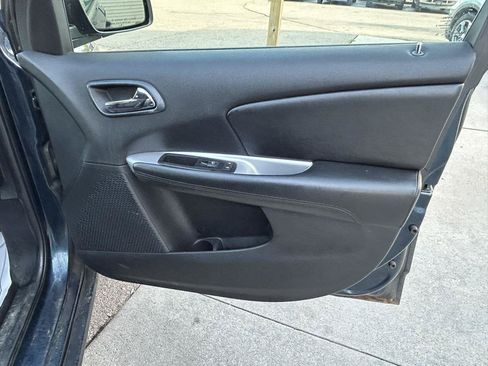 Used 2015 Dodge Journey FWD image 17