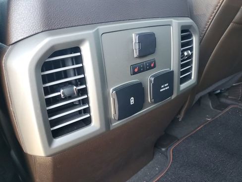 Used 2019 Ford F150 King Ranch w/ Equipment Group 601A Luxury AWD/4WD image 11