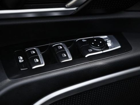 Used 2024 Kia Telluride LX FWD image 16
