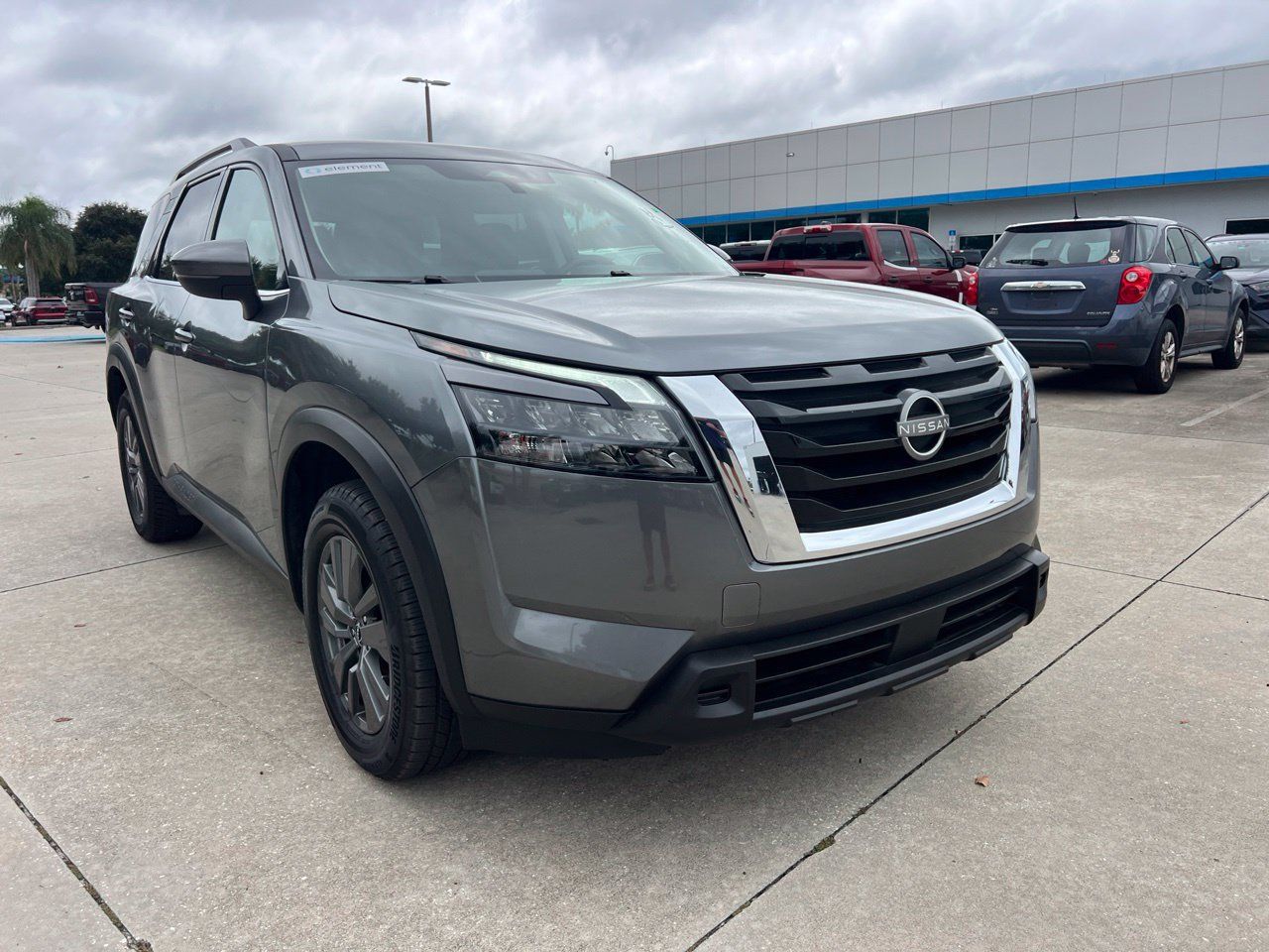 Used 2024 Nissan Pathfinder SV w/ Cargo Package FWD image 10