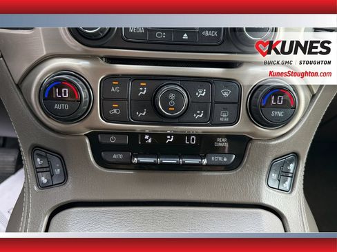 Used 2017 GMC Yukon XL Denali w/ Open Road Package AWD/4WD image 29