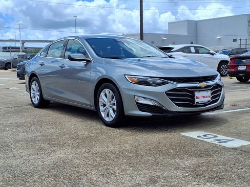 Used 2023 Chevrolet Malibu LT FWD image 2