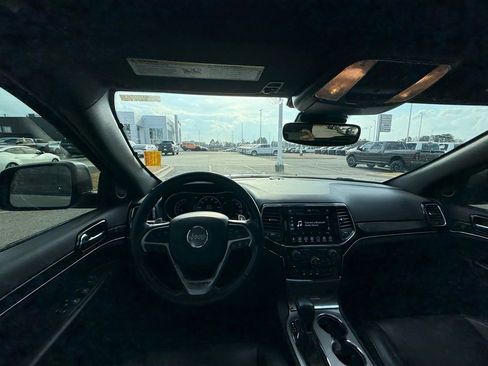 Used 2021 Jeep Grand Cherokee Trailhawk w/ Trailhawk Luxury Group image 13