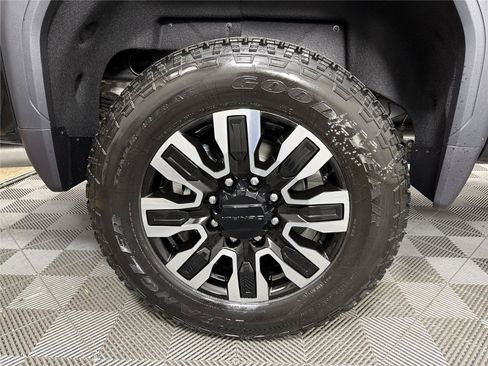 New 2026 GMC Sierra 2500 Denali Ultimate AWD/4WD image 16