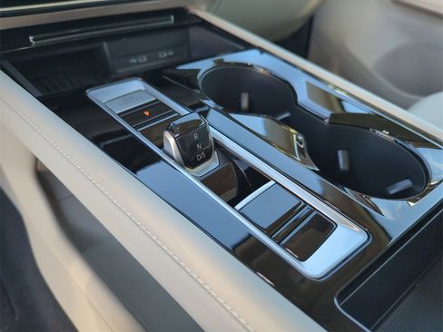 New 2026 Volkswagen Atlas SEL Premium R-Line image 39