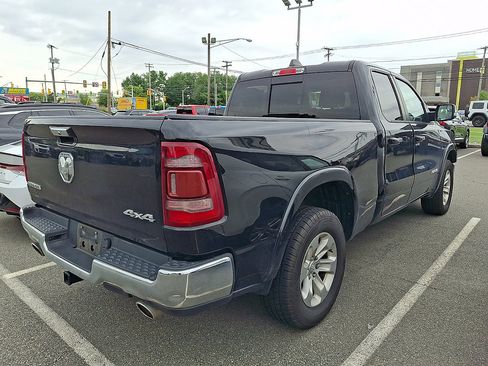 Used 2019 RAM 1500 Laramie AWD/4WD image 4