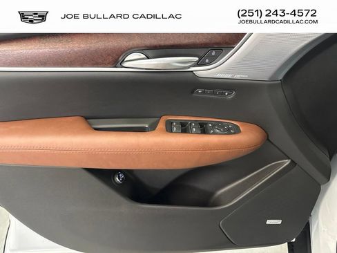 New 2026 Cadillac XT5 Premium Luxury w/ Driver Assist Package FWD image 7