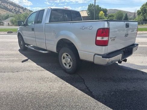 Used 2005 Ford F150 XLT AWD/4WD image 6