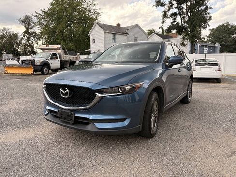 Used 2017 MAZDA CX-5 Touring w/ Preferred Equipment Package AWD/4WD image 2