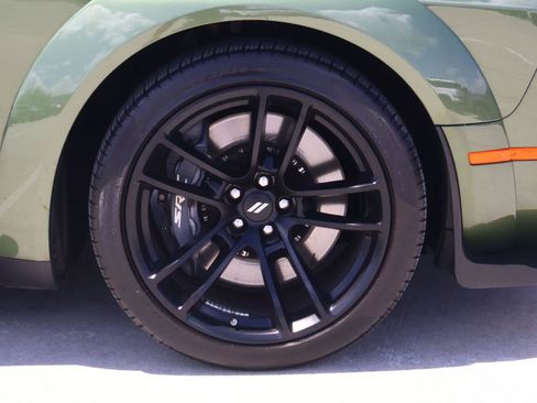 Used 2023 Dodge Challenger R/T Scat Pack RWD image 10