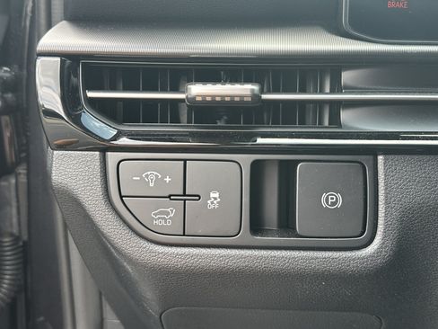 Used 2026 Kia Sportage SX FWD image 21