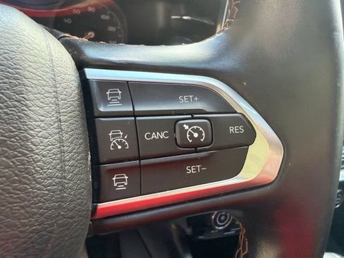 Used 2022 Jeep Compass Limited AWD/4WD image 17
