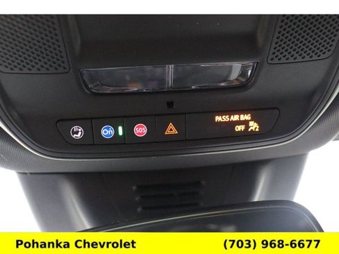 New 2026 Chevrolet Equinox EV LT image 18