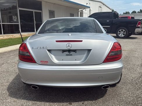 Used 2008 Mercedes-Benz SLK 350 image 4
