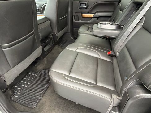 Used 2018 Chevrolet Silverado 1500 LTZ image 24