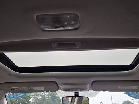 Used 2012 Honda CR-V EX-L image 18