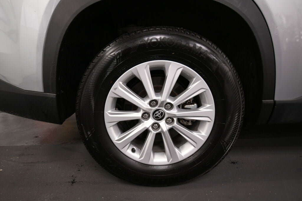 Certified 2025 Toyota Grand Highlander AWD image 34
