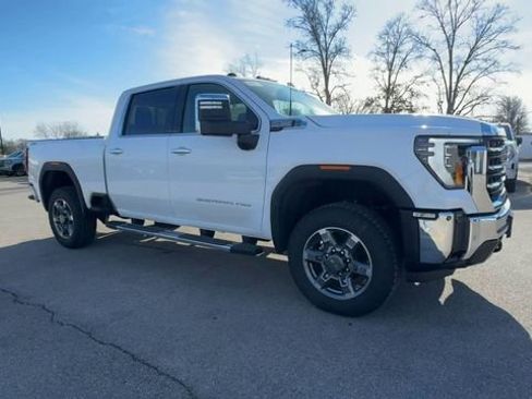 New 2026 GMC Sierra 3500 SLT w/ SLT Premium Package image 2
