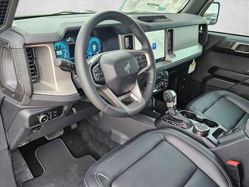 New 2026 Ford Bronco Outer Banks AWD/4WD image 3