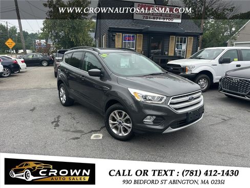 Used 2018 Ford Escape SEL AWD/4WD image 3