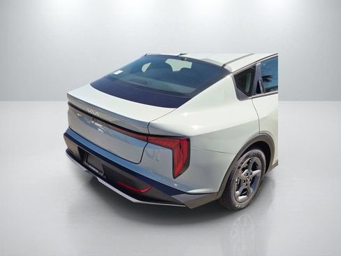 New 2026 Kia K4 FWD image 7