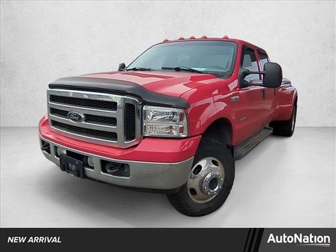 Used 2006 Ford F350 Lariat image 1