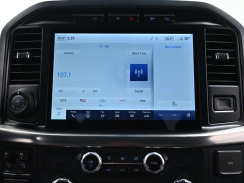 Used 2022 Ford F150 Lariat image 29