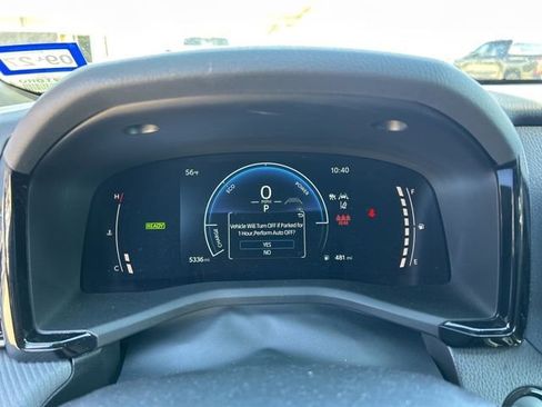 Certified 2025 Toyota Camry SE image 11