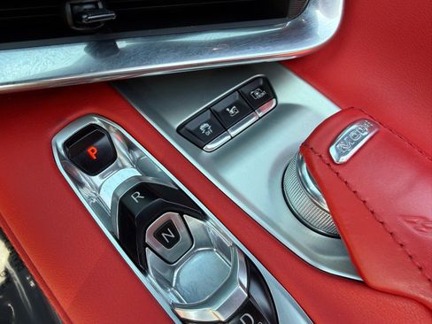 Used 2020 Chevrolet Corvette Stingray Preferred Cpe w/ 2LT Preferred Equipment Group RWD image 29