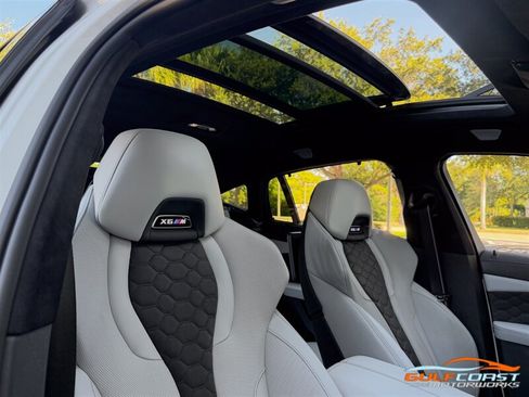 Used 2020 BMW X6 M Competition AWD/4WD image 43