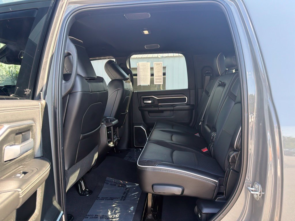 Used 2025 RAM 2500 Laramie w/ Night Edition AWD/4WD image 25