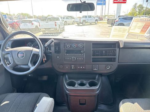 Used 2024 GMC Savana 2500 w/ Driver Convenience Package RWD image 18
