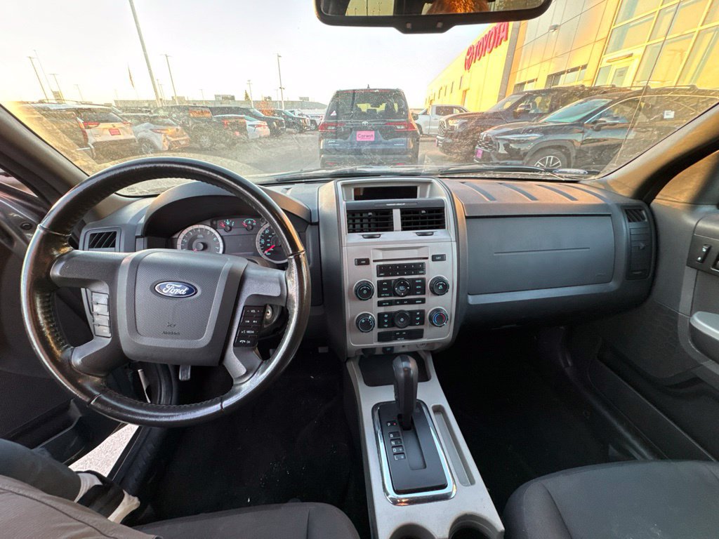 Used 2011 Ford Escape XLT w/ 202A Rapid Spec Order Code AWD/4WD image 12
