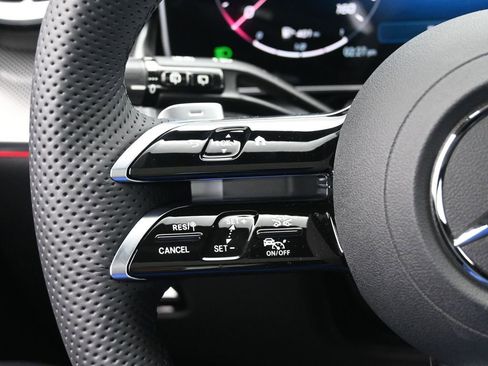 New 2026 Mercedes-Benz GLC 300 4MATIC image 11