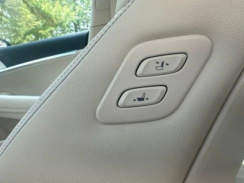 Certified 2026 Genesis G70 2.5T Prestige AWD/4WD image 19